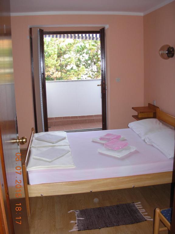 Apartments And Rooms Bova Baška Dış mekan fotoğraf